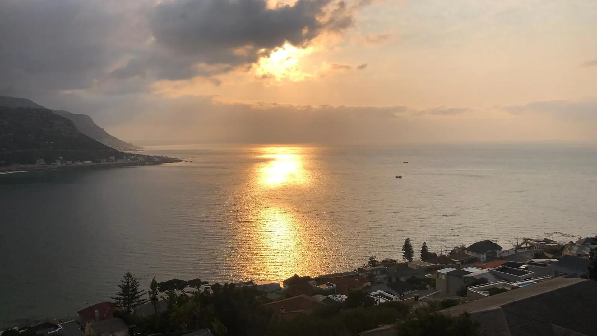 Oda ve Kahvaltı 1 Mountain Rd Boutique B & B Fish Hoek