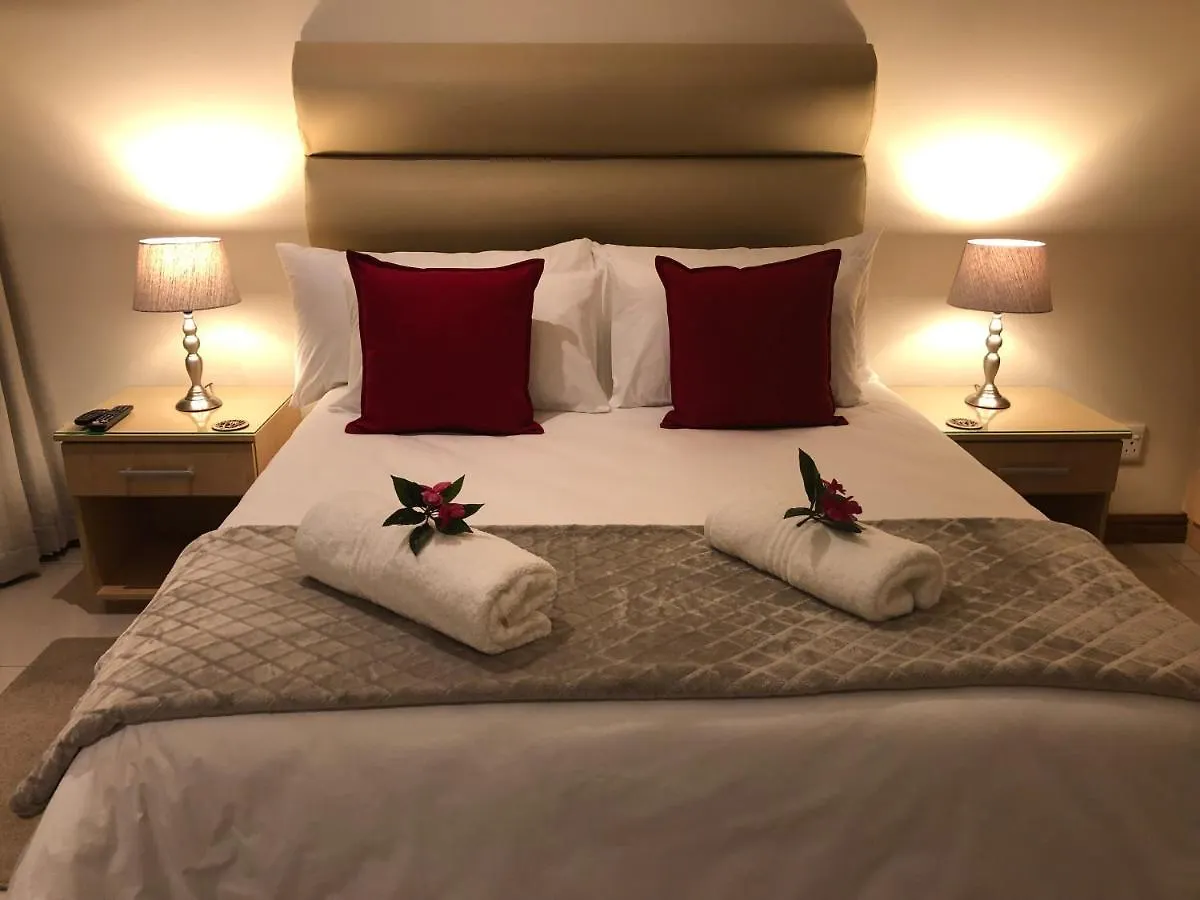 1 Mountain Rd Boutique B & B Fish Hoek Oda ve Kahvaltı