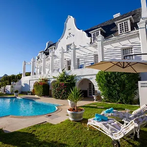 2* Hotel Stillness Manor Estate &